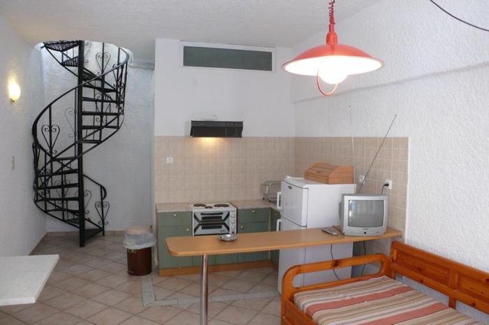 Agia Marina  Esperides Maisonettes מראה חיצוני תמונה