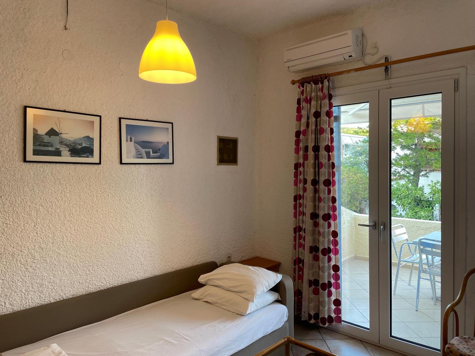 Agia Marina  Esperides Maisonettes מראה חיצוני תמונה