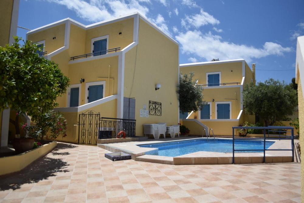 Agia Marina  Esperides Maisonettes מראה חיצוני תמונה