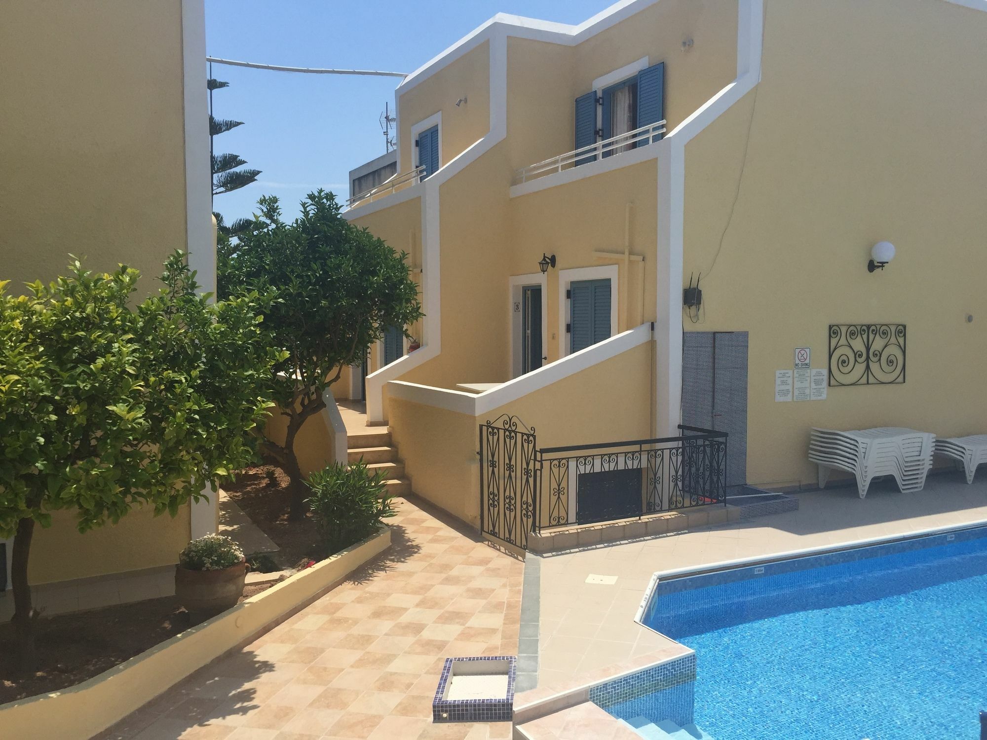 Agia Marina  Esperides Maisonettes מראה חיצוני תמונה